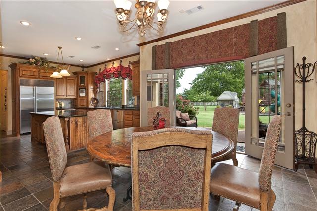 1970 Broken Lance, Rockwall, TX 75032